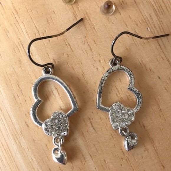 Heart Earrings Crystal Accent Dangle Posts Vintage - Picture 1 of 7